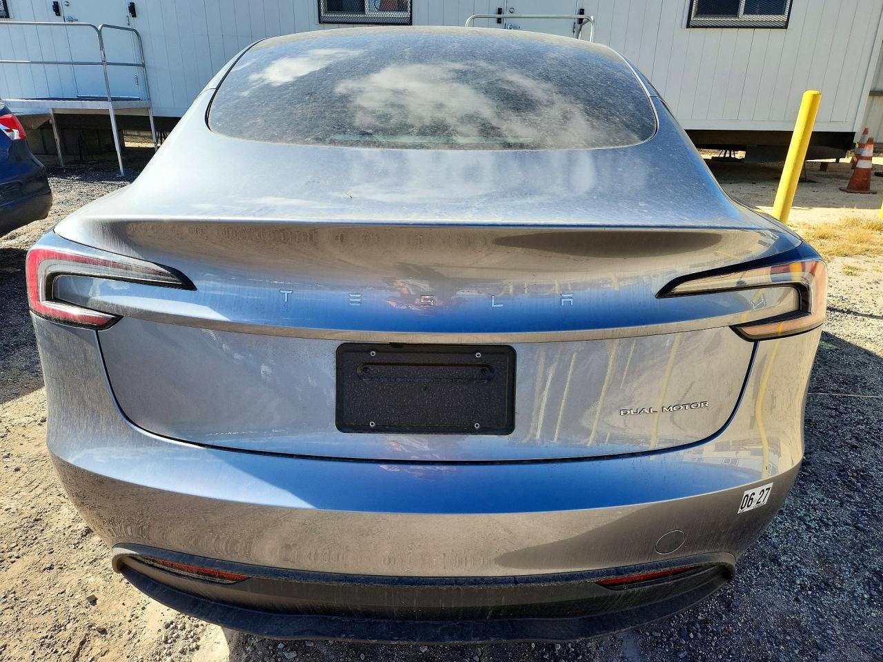 2025 Tesla Model 3 - Image 6