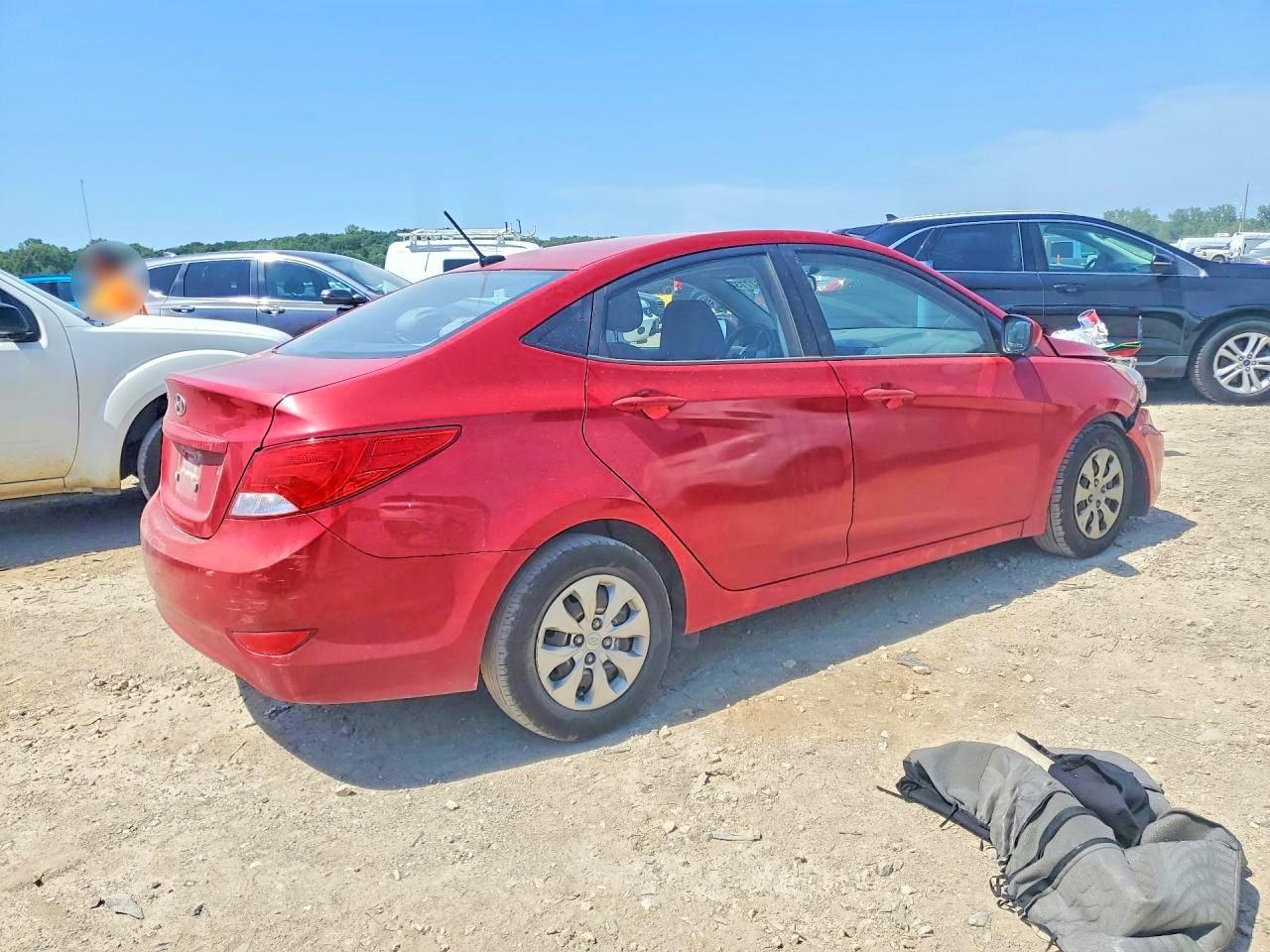 2016 Hyundai Accent Se - Image 3