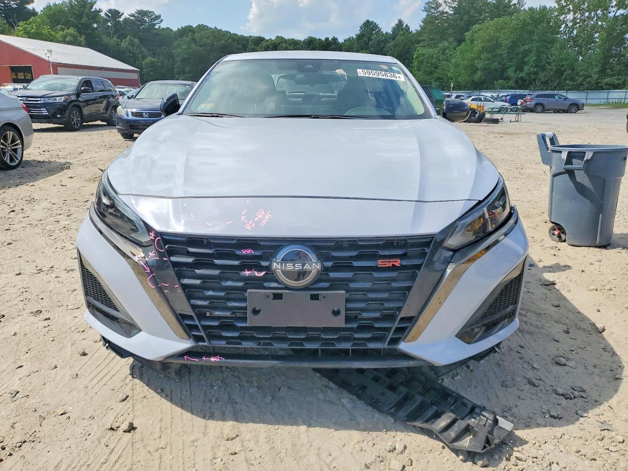 2023 Nissan Altima Sr - Фото 5