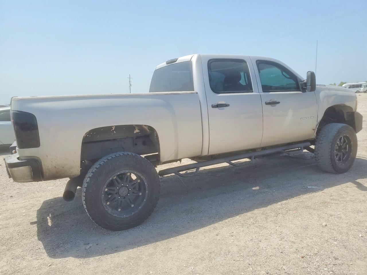 2008 Chevrolet Silverado K2500 Heavy Duty - Фото 3