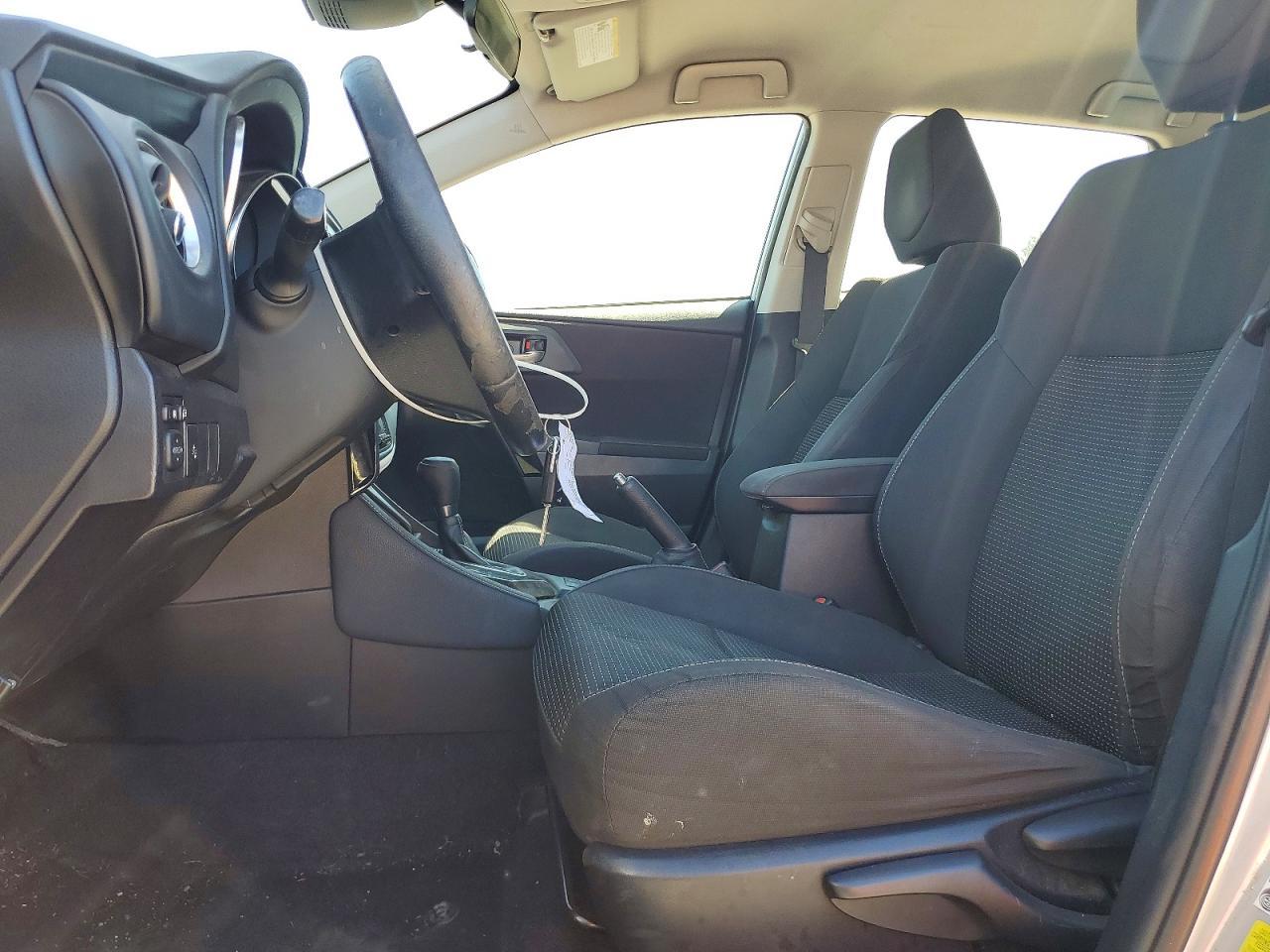2017 Toyota Corolla Im Base - Фото 7
