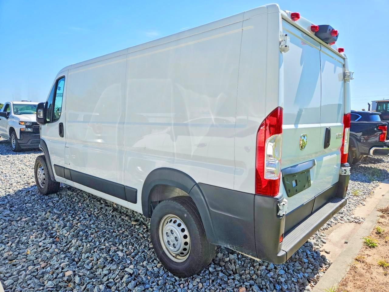 2025 Ram Promaster 2500 Delivery Van - Фото 2