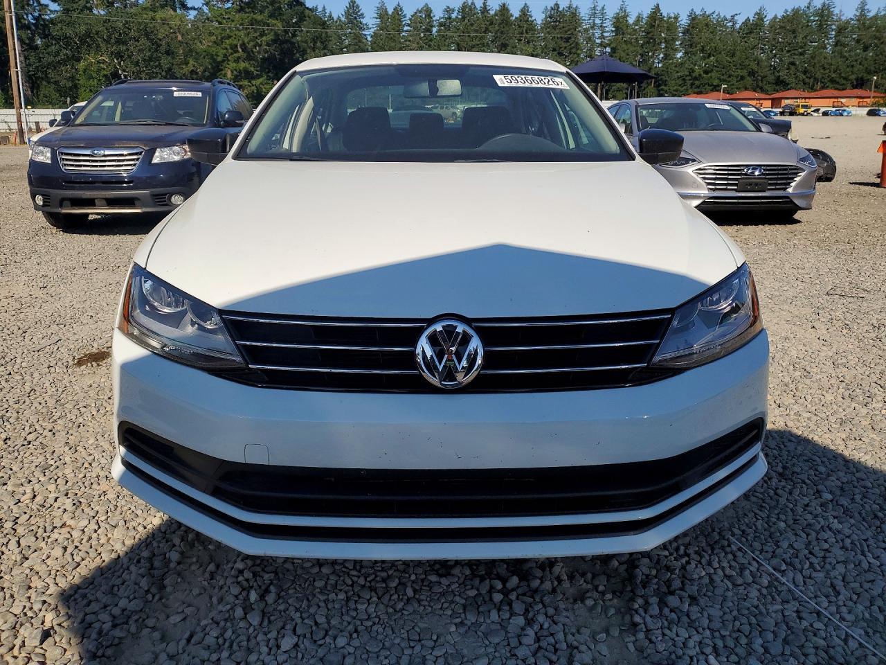 2016 Volkswagen Jetta Se - Image 5