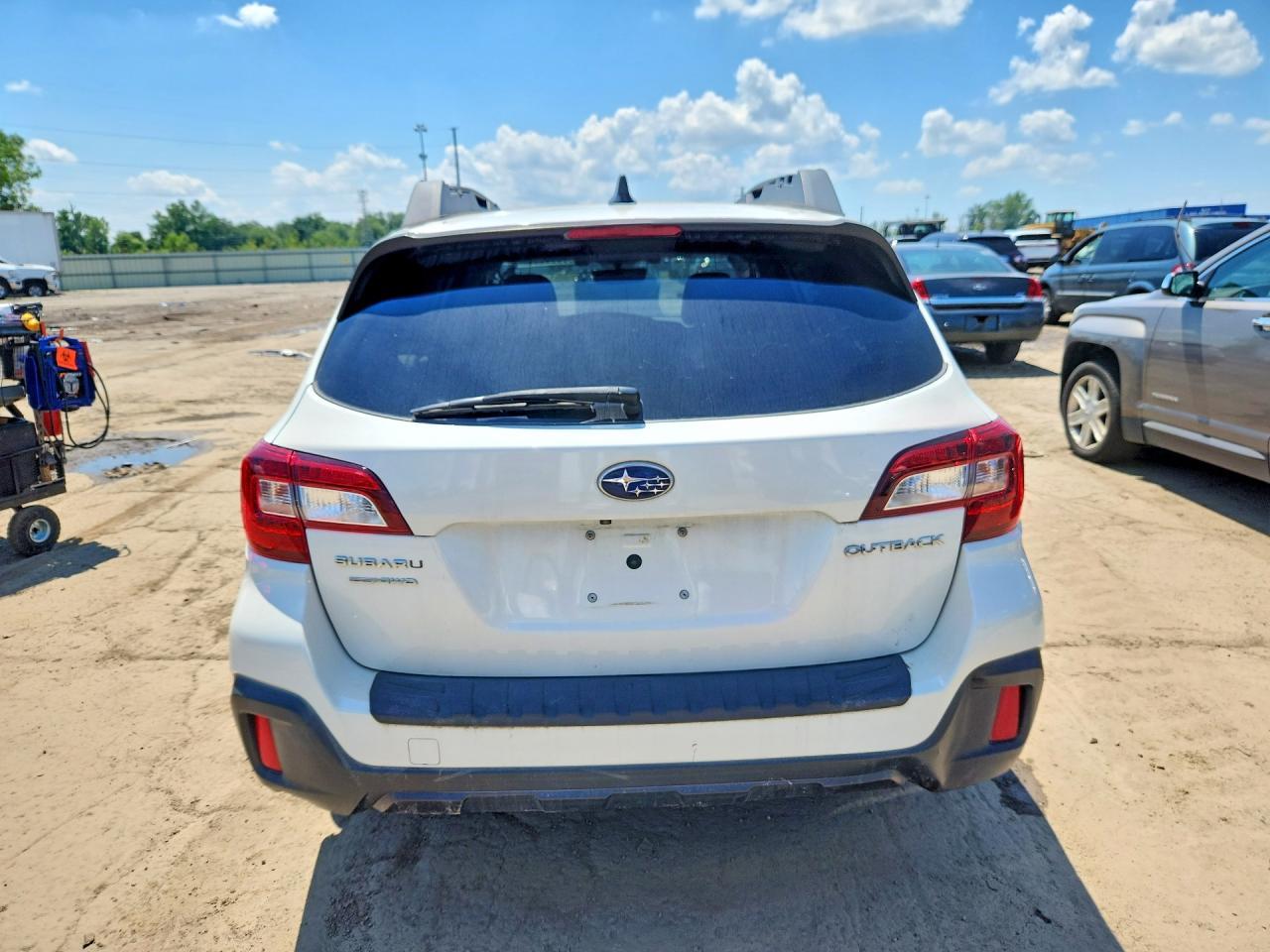 2019 Subaru Outback 2.5I Premium - Image 6