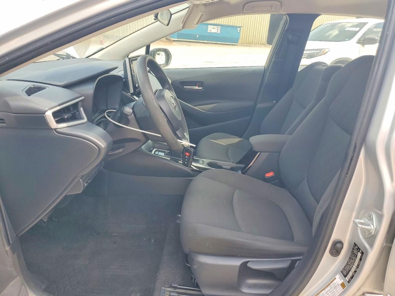 2021 Toyota Corolla Le - Image 7