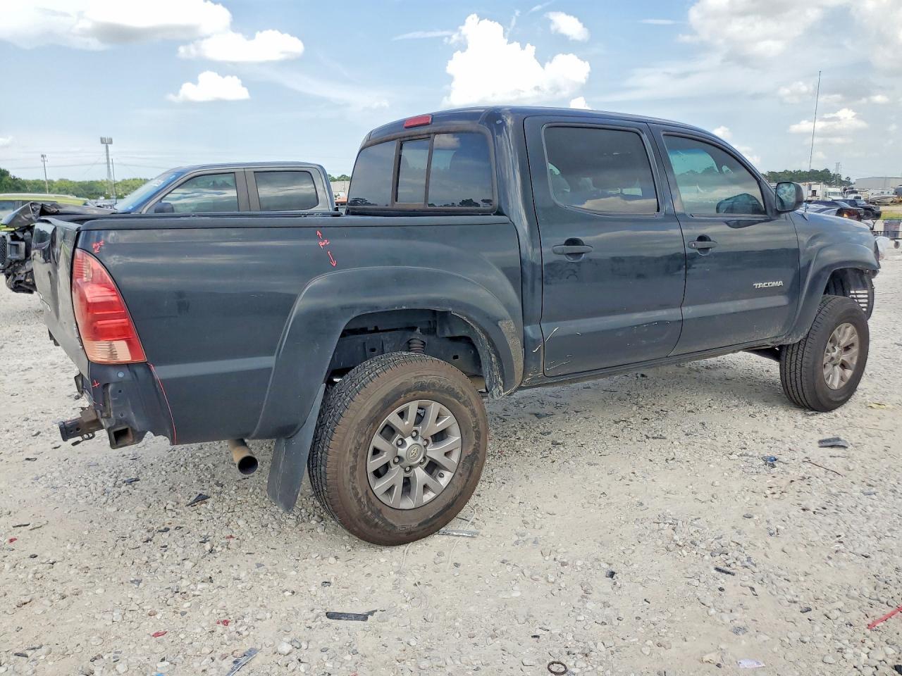 2008 Toyota Tacoma Double Cab Prerunner - Image 3