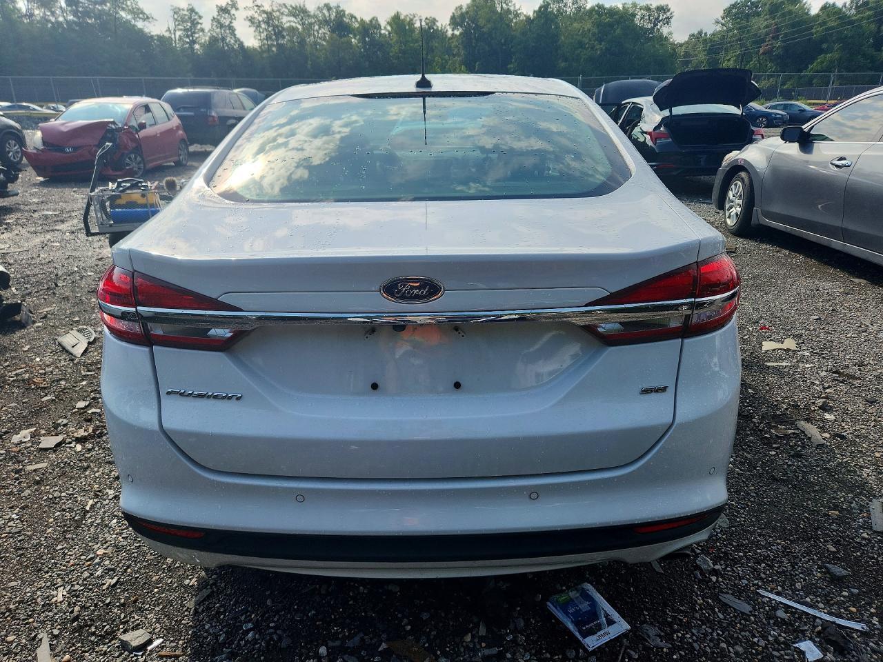 2017 Ford Fusion Se - Фото 6