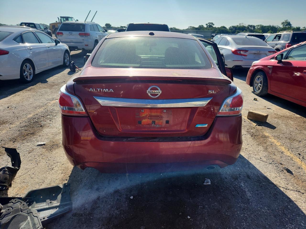 2013 Nissan Altima 2.5 - Фото 6