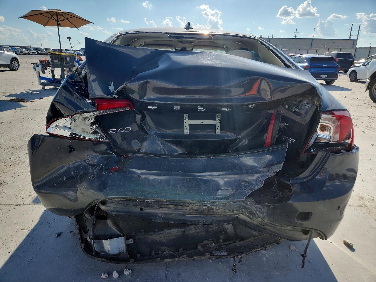 2015 Volvo S60 Platinum - Фото 6