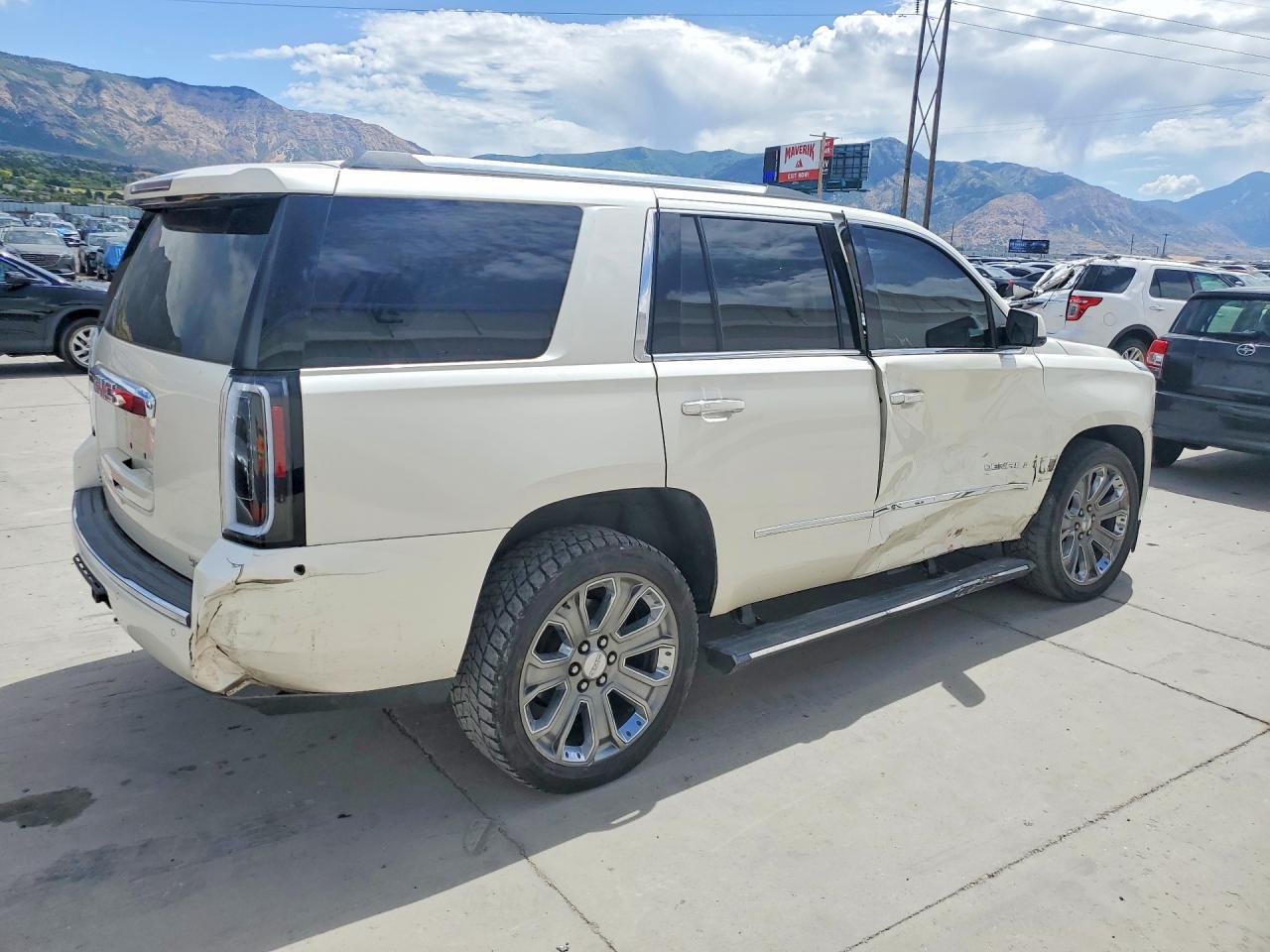 2015 GMC Yukon Denali - Фото 3