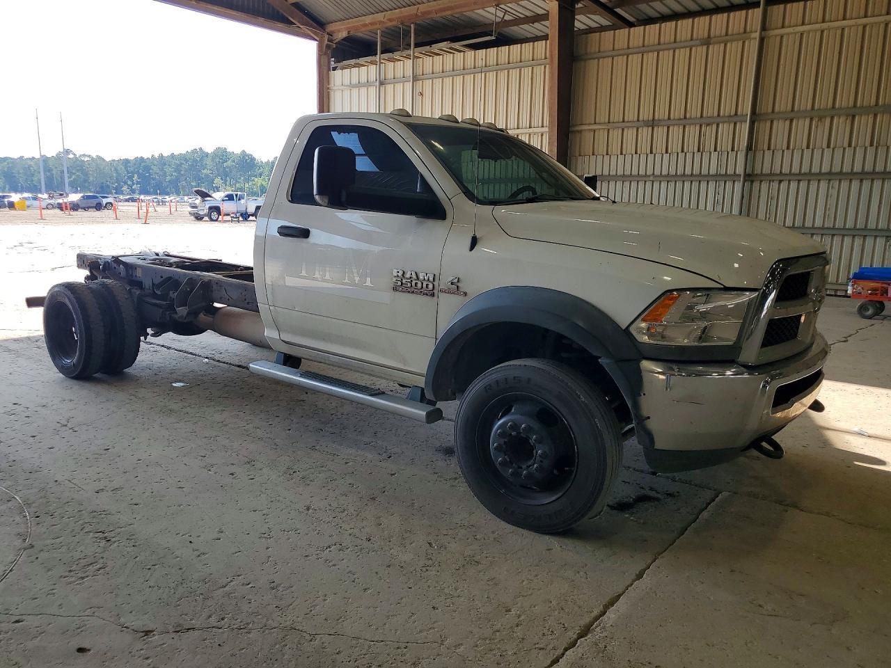 2015 Ram 5500 - Фото 4