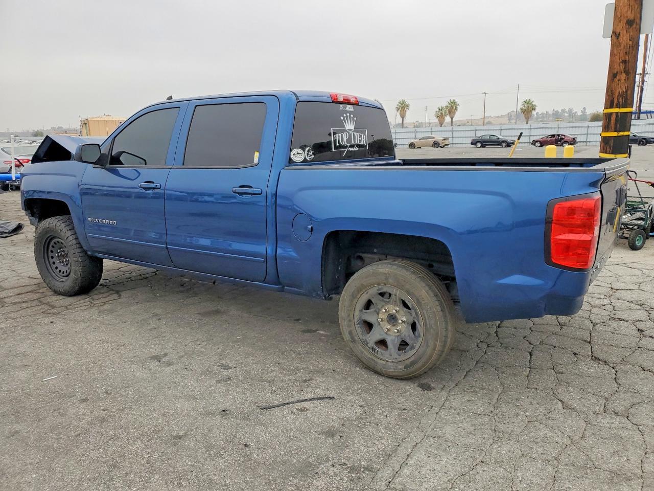 2017 Chevrolet Silverado C1500 Lt - Image 2