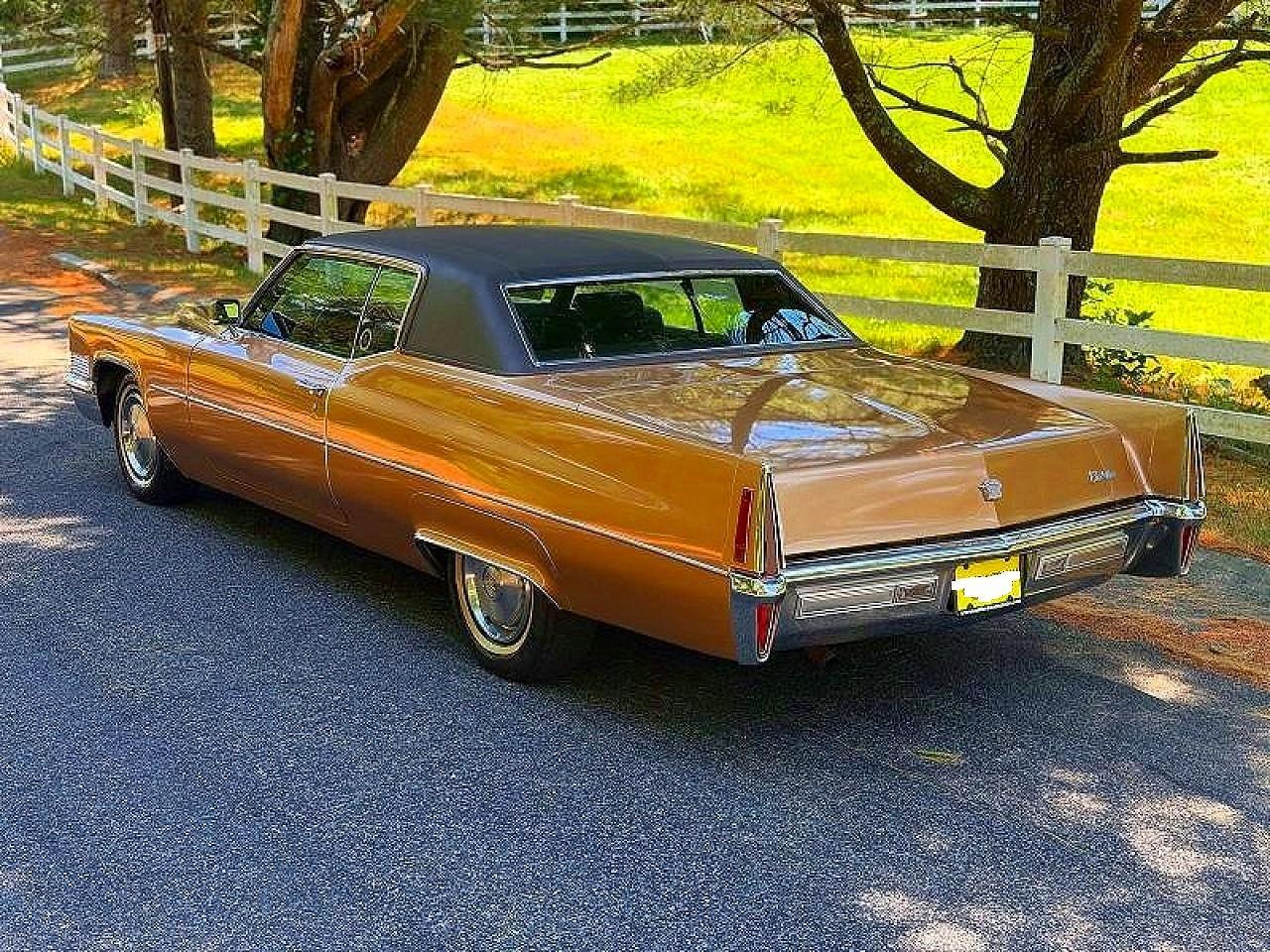 1970 Cadillac Deville Coupe - Image 3