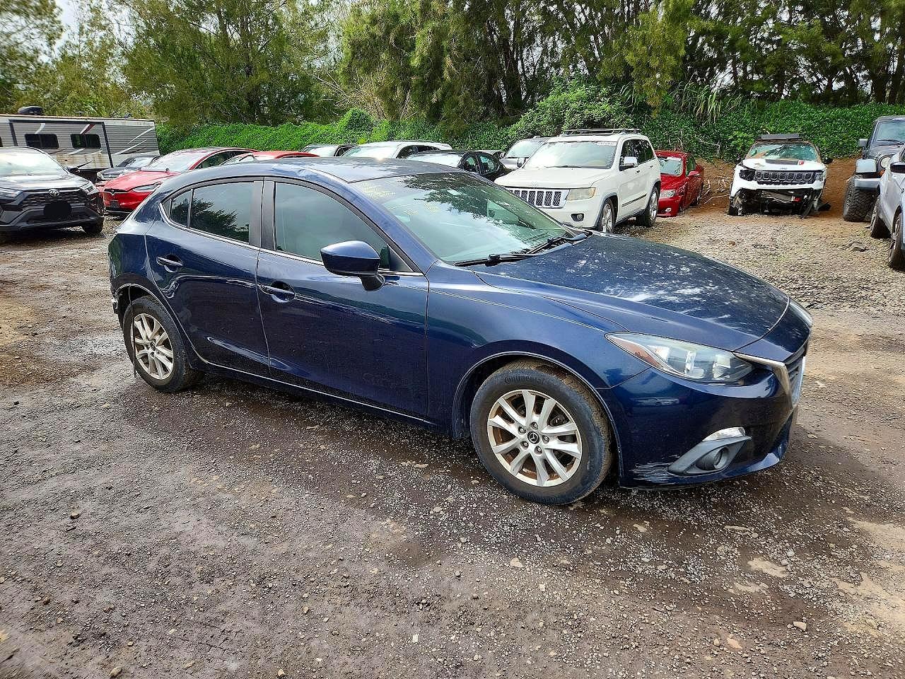 2015 Mazda 3 Touring - Image 4