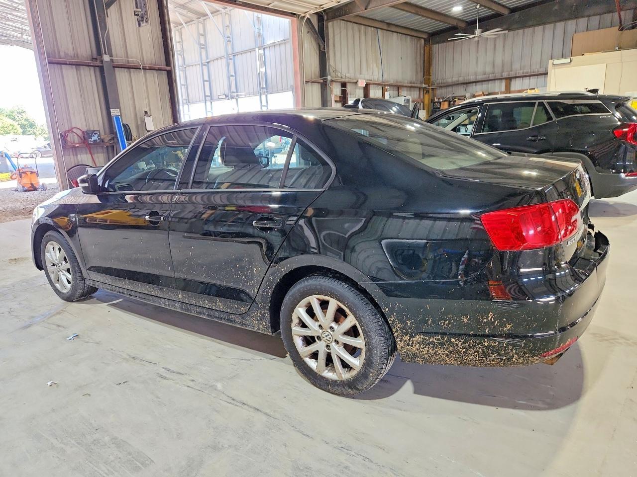2011 Volkswagen Jetta Se - Фото 2