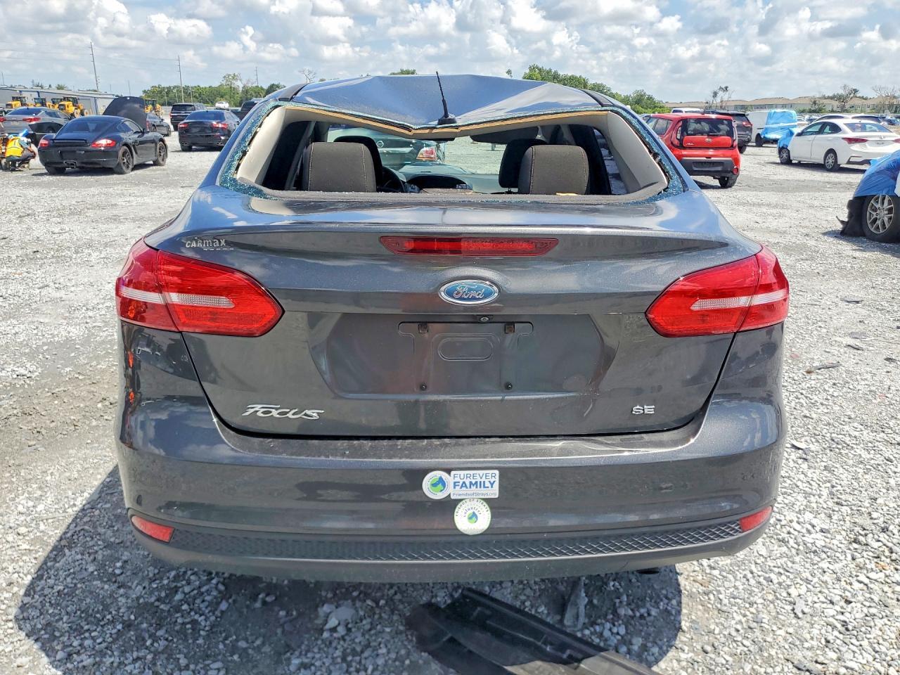 2017 Ford Focus - Image 6