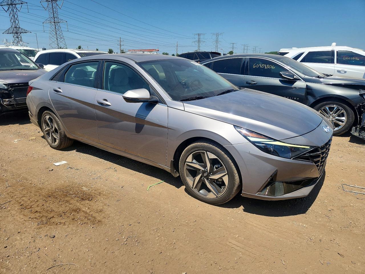 2023 Hyundai Elantra Limited - Фото 4