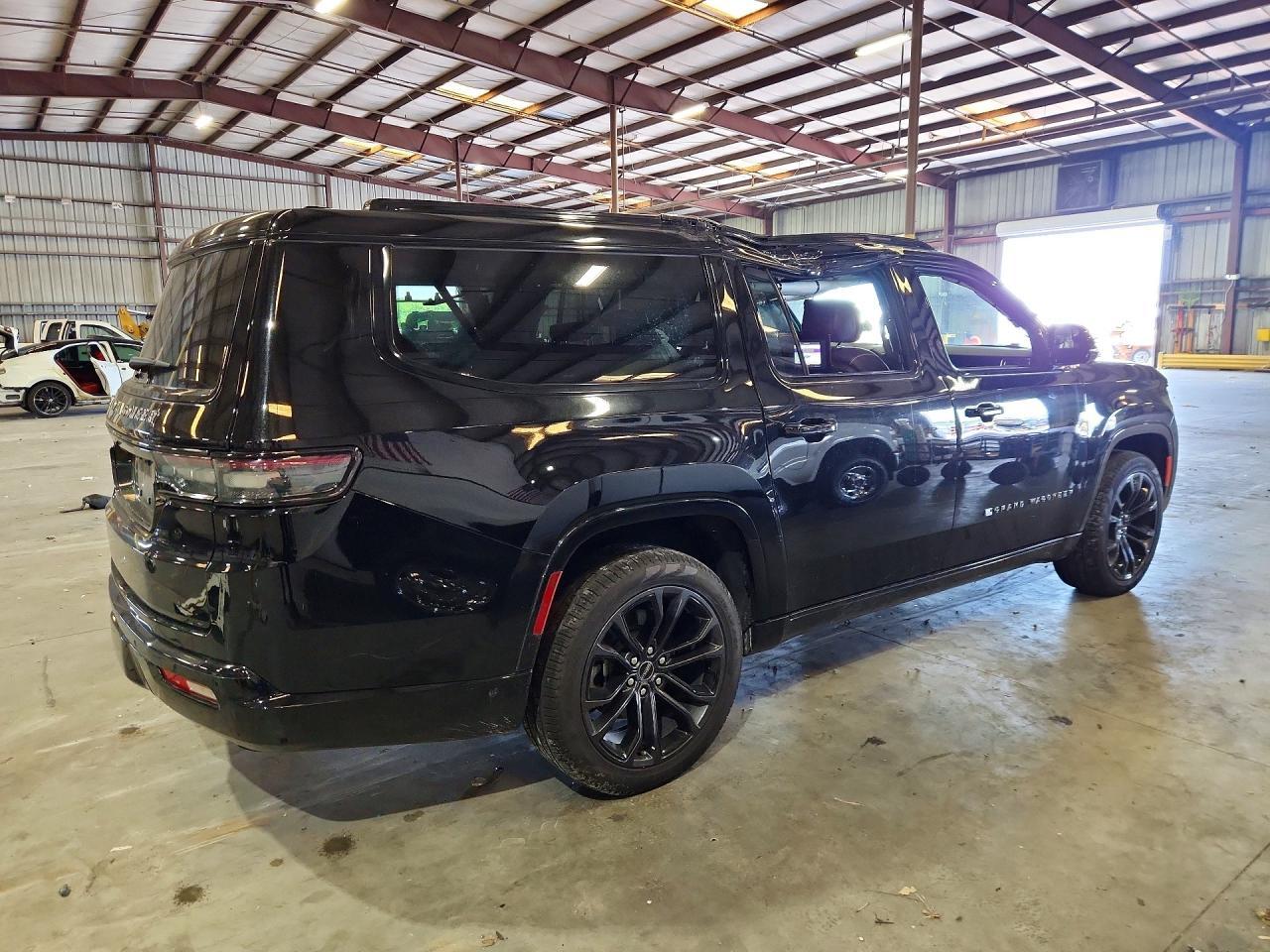 2024 Jeep Grand Wagoneer L Series Ii - Фото 3