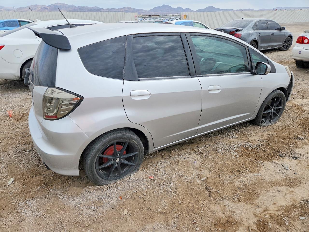 2013 Honda Fit - Image 3