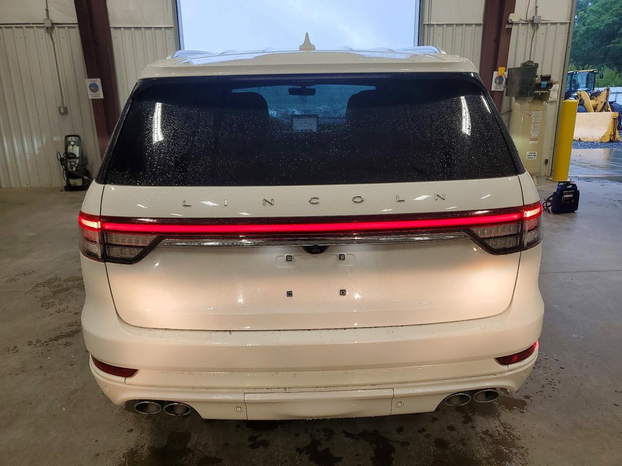 2022 Lincoln Aviator Reserve - Фото 6