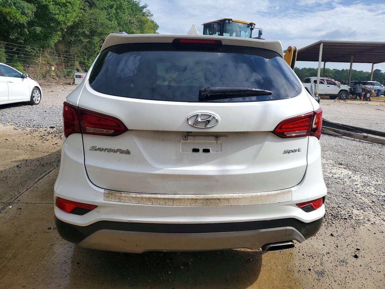 2017 Hyundai Santa Fe Sport 2.4L - Фото 6