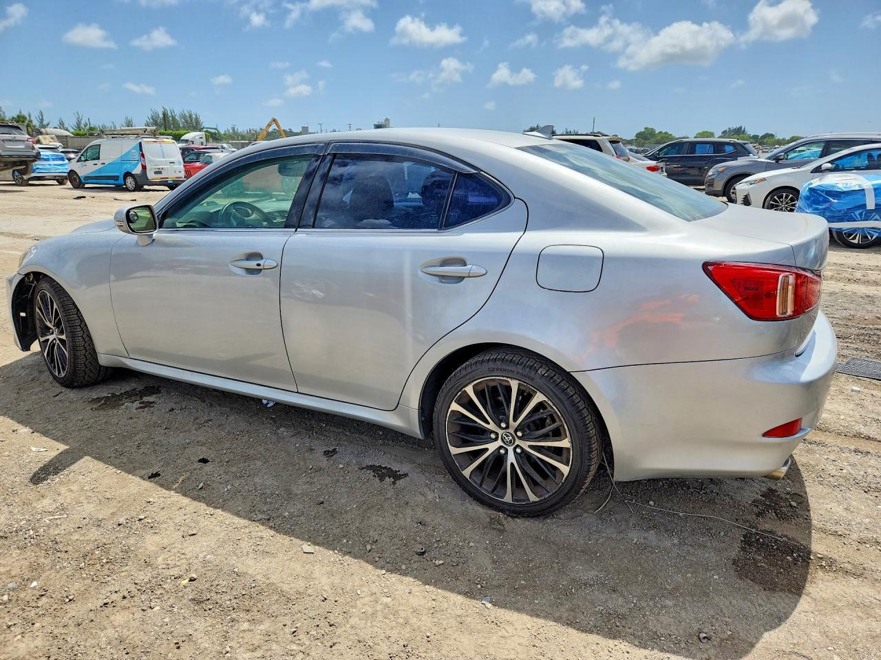 2012 Lexus Is 250 Base - Фото 2
