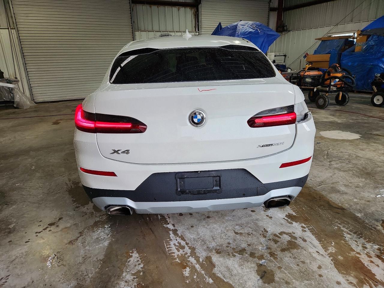 2022 BMW X4 xDrive30I - Image 6