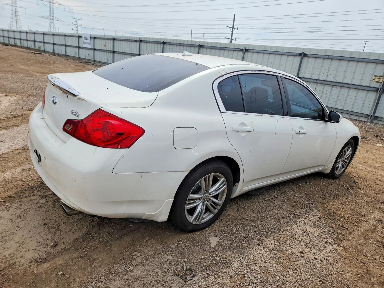 2013 Infiniti G37 Sedan X - Фото 3