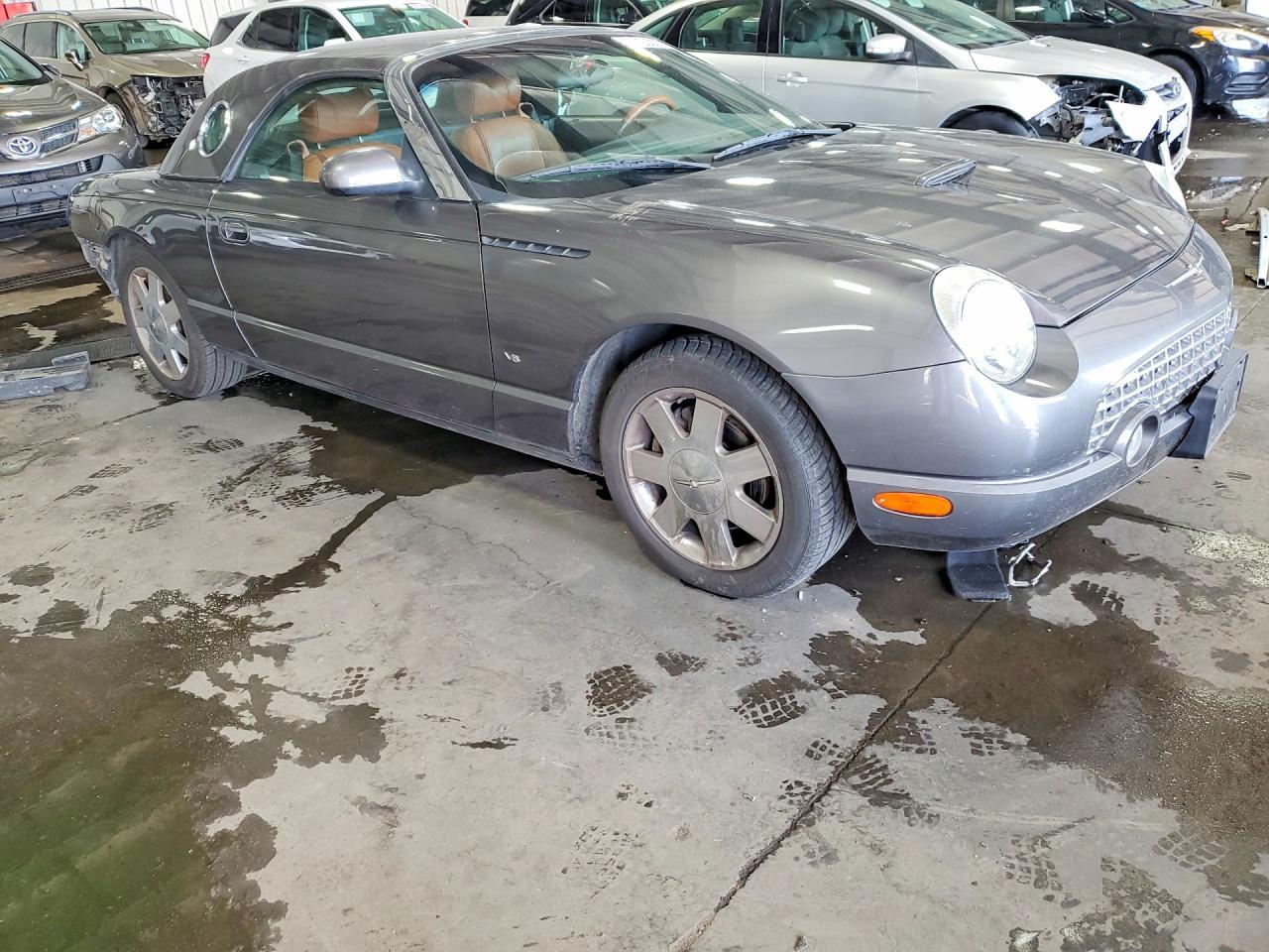 2003 Ford Thunderbird - Фото 4