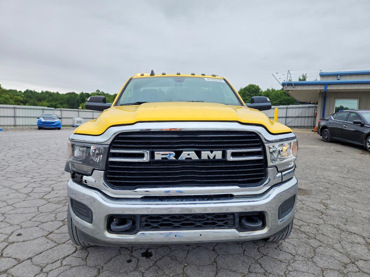 2019 Ram 5500 - Image 5