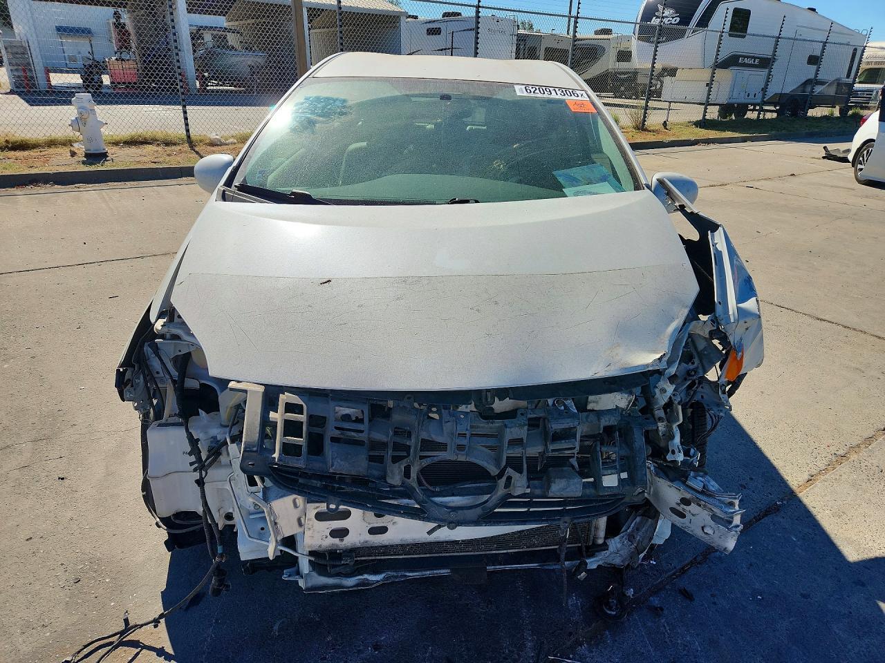 2011 Toyota Prius Five - Image 5