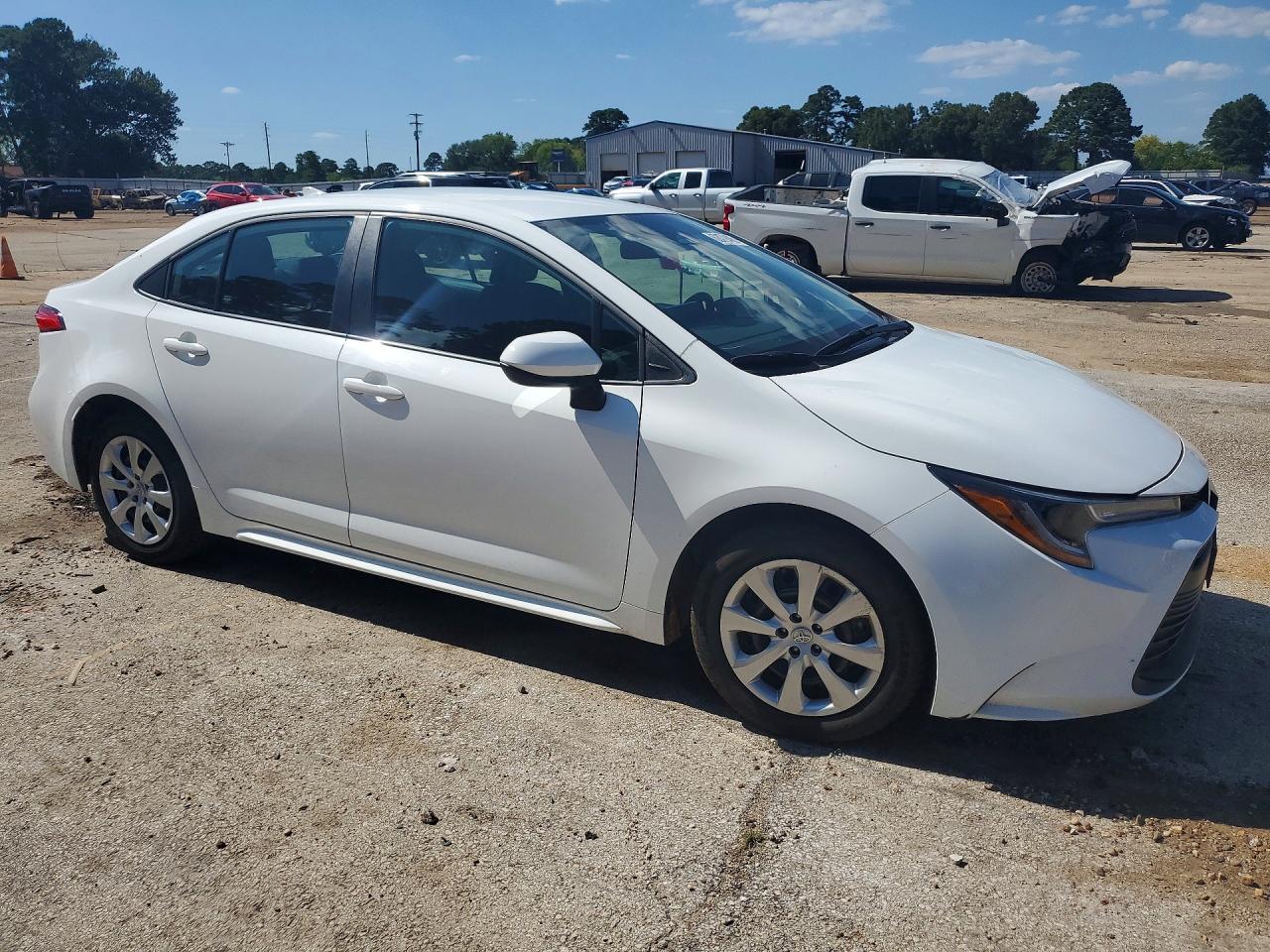 2024 Toyota Corolla Le - Фото 4