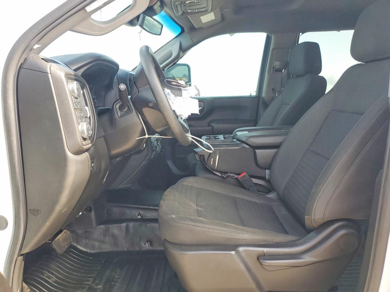 2024 GMC Sierra K3500 - Фото 7