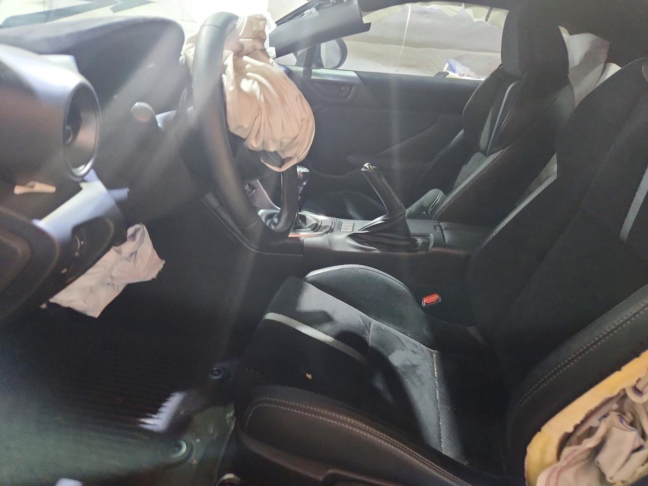 2024 Toyota Gr 86 Premium - Фото 7