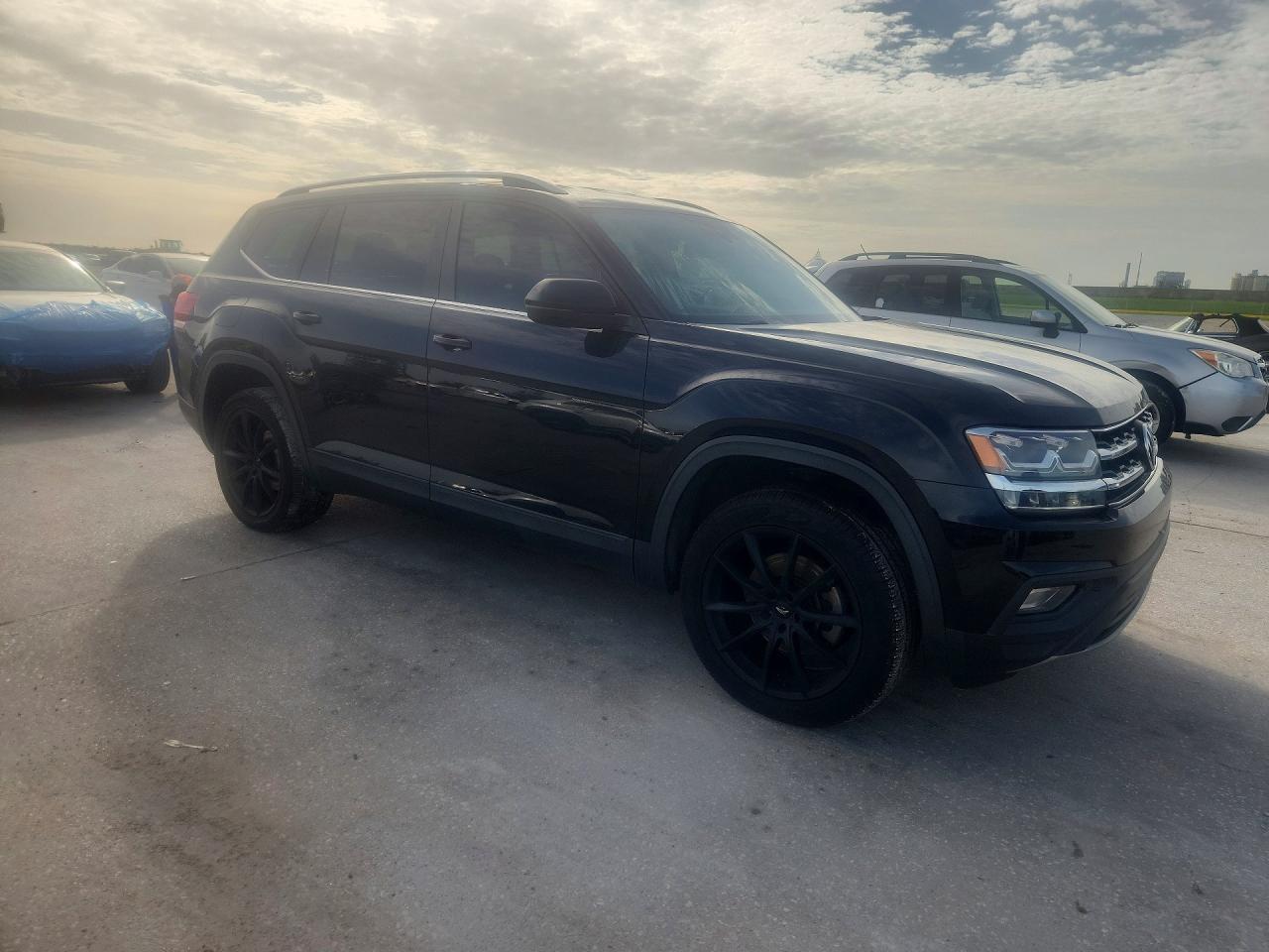 2018 Volkswagen Atlas Se - Image 4