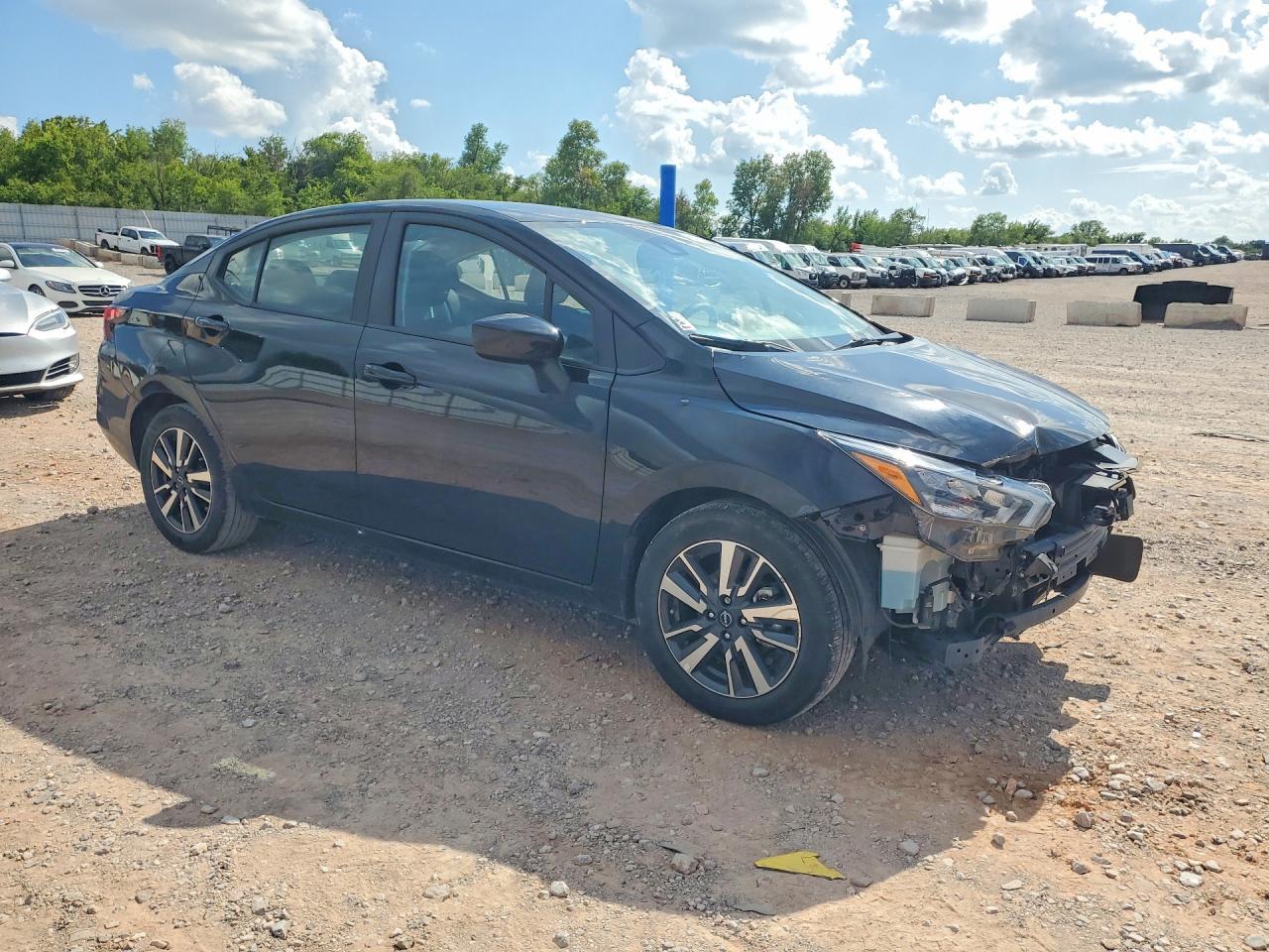 2025 Nissan Versa Sv - Фото 4