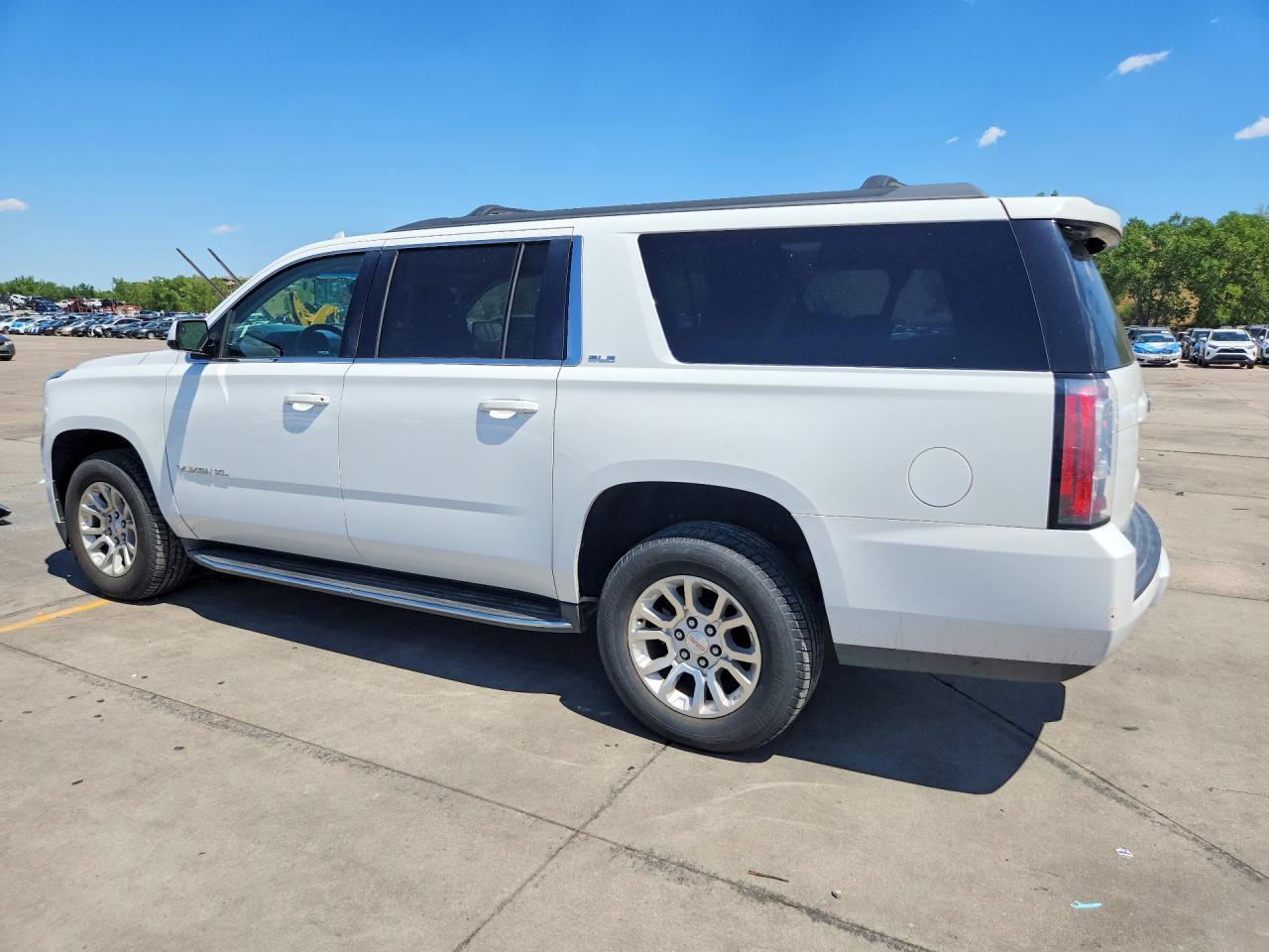 2018 GMC Yukon Xl K1500 Sle - Фото 2