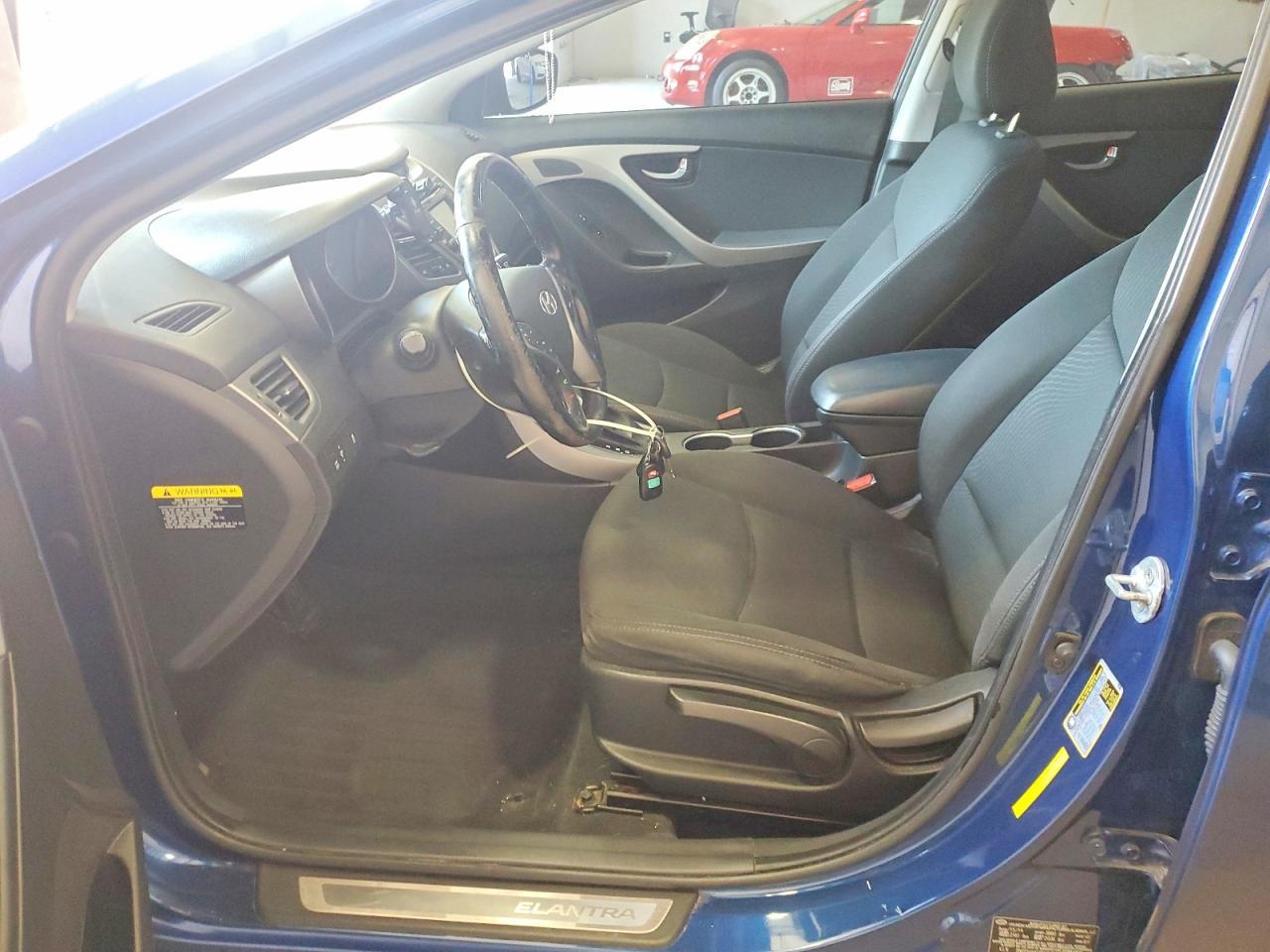 2015 Hyundai Elantra Se - Фото 7