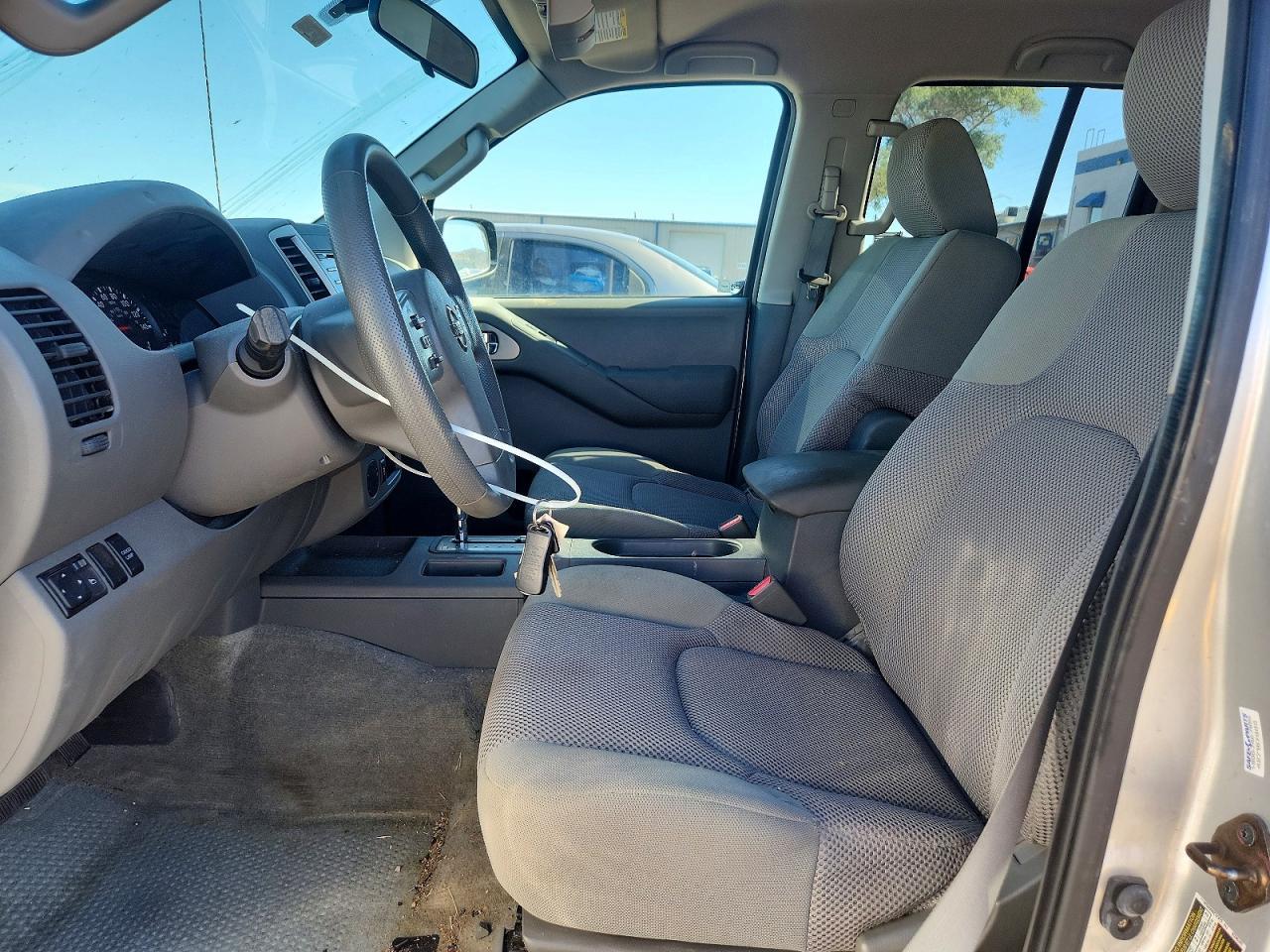 2014 Nissan Frontier Sv - Фото 7
