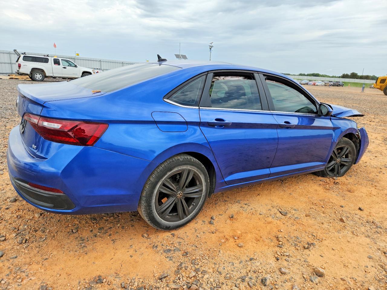 2024 Volkswagen Jetta Se - Фото 3