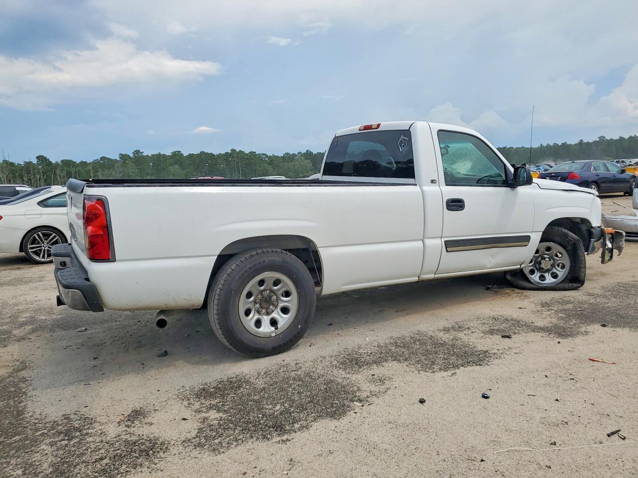 2006 Chevrolet Silverado C1500 - Фото 3