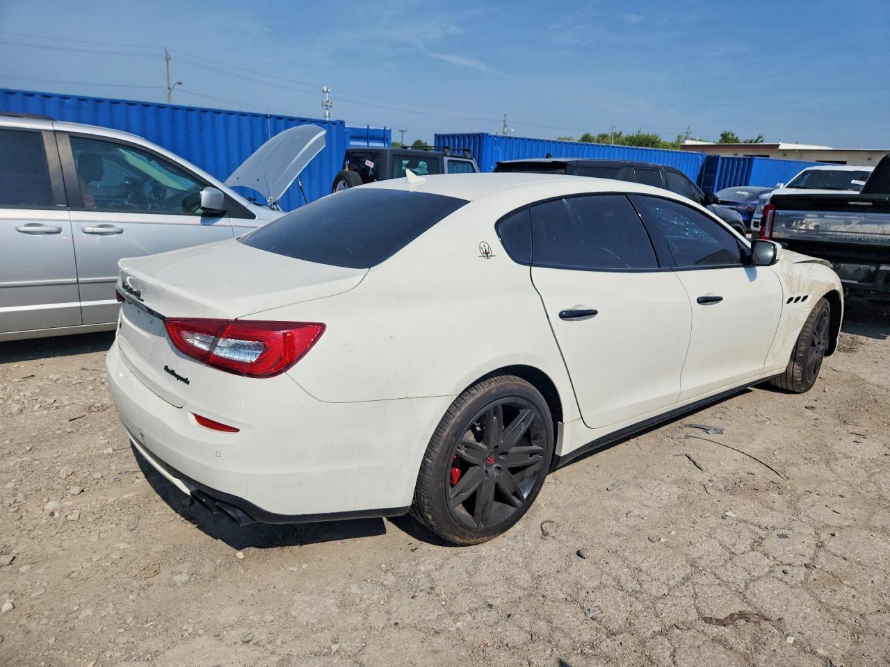2014 Maserati Quattroporte S - Фото 3