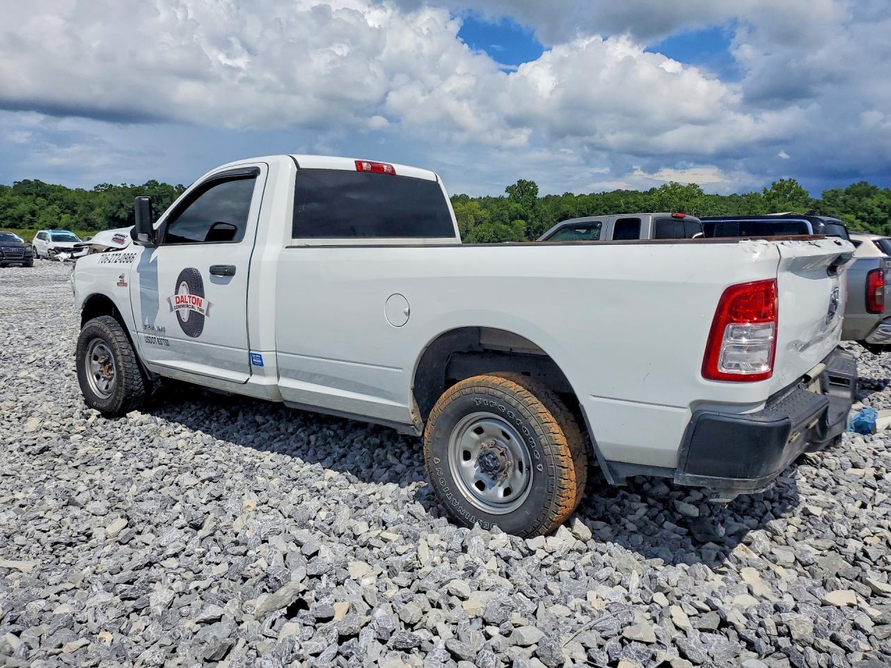 2021 Ram 2500 Tradesman - Фото 2