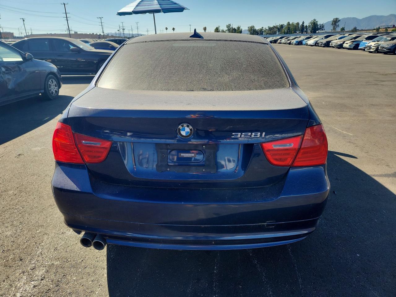 2011 BMW 328 I Sulev - Image 6
