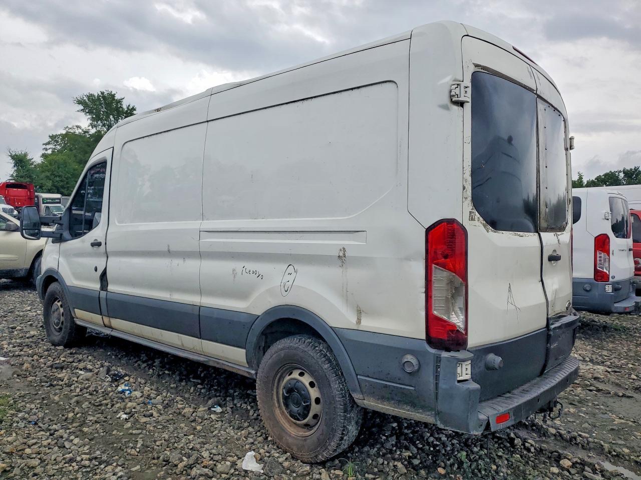 2015 Ford Transit T-250 - Image 2