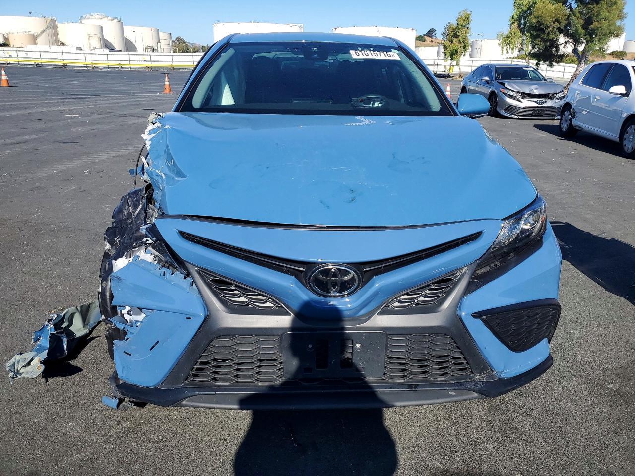 2024 Toyota Camry Se - Фото 5