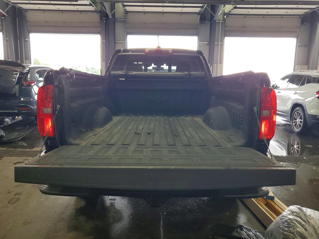 2017 Chevrolet Colorado Z71 - Фото 6