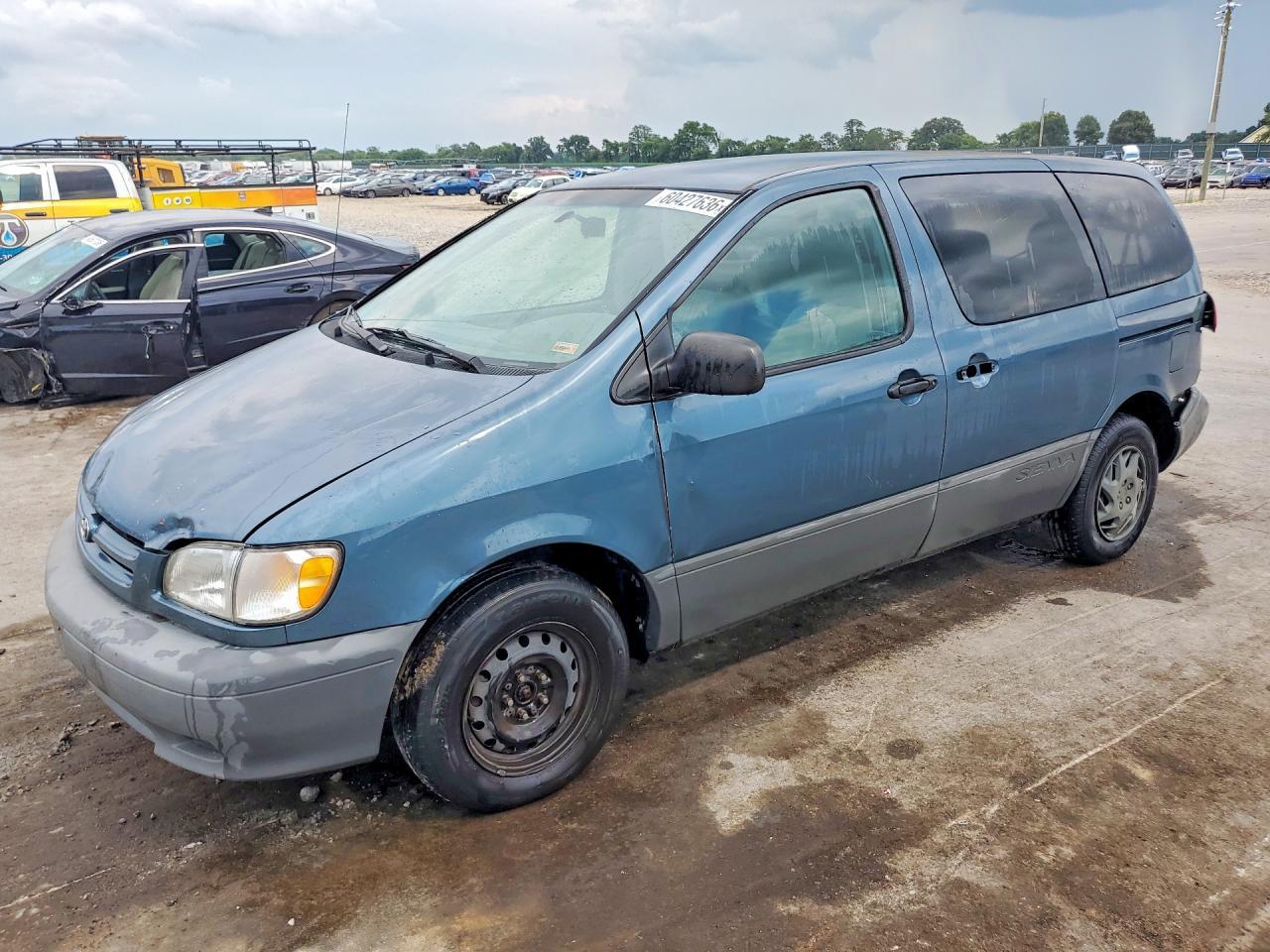 2001 Toyota Sienna Ce