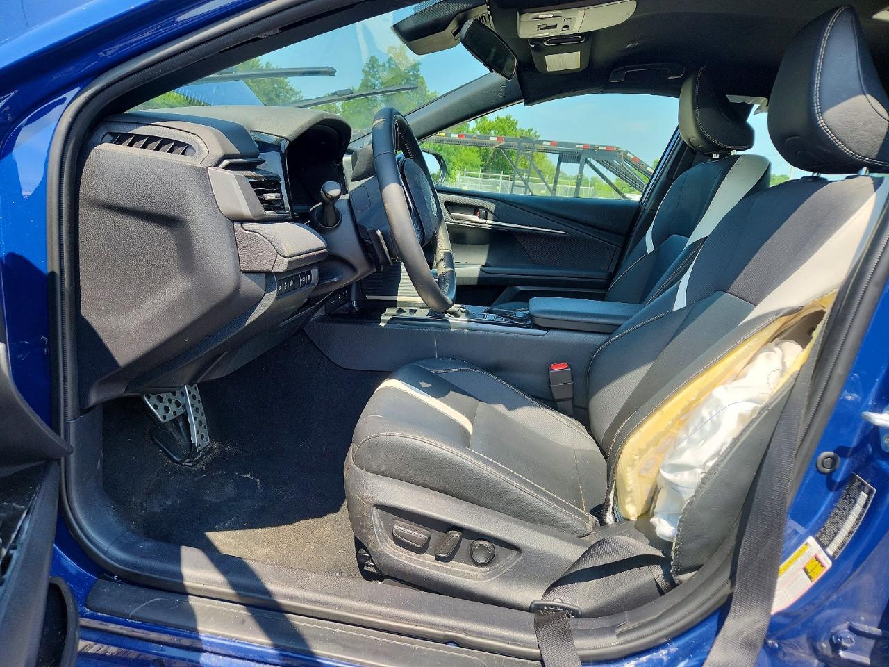 2025 Toyota Camry Se - Фото 7