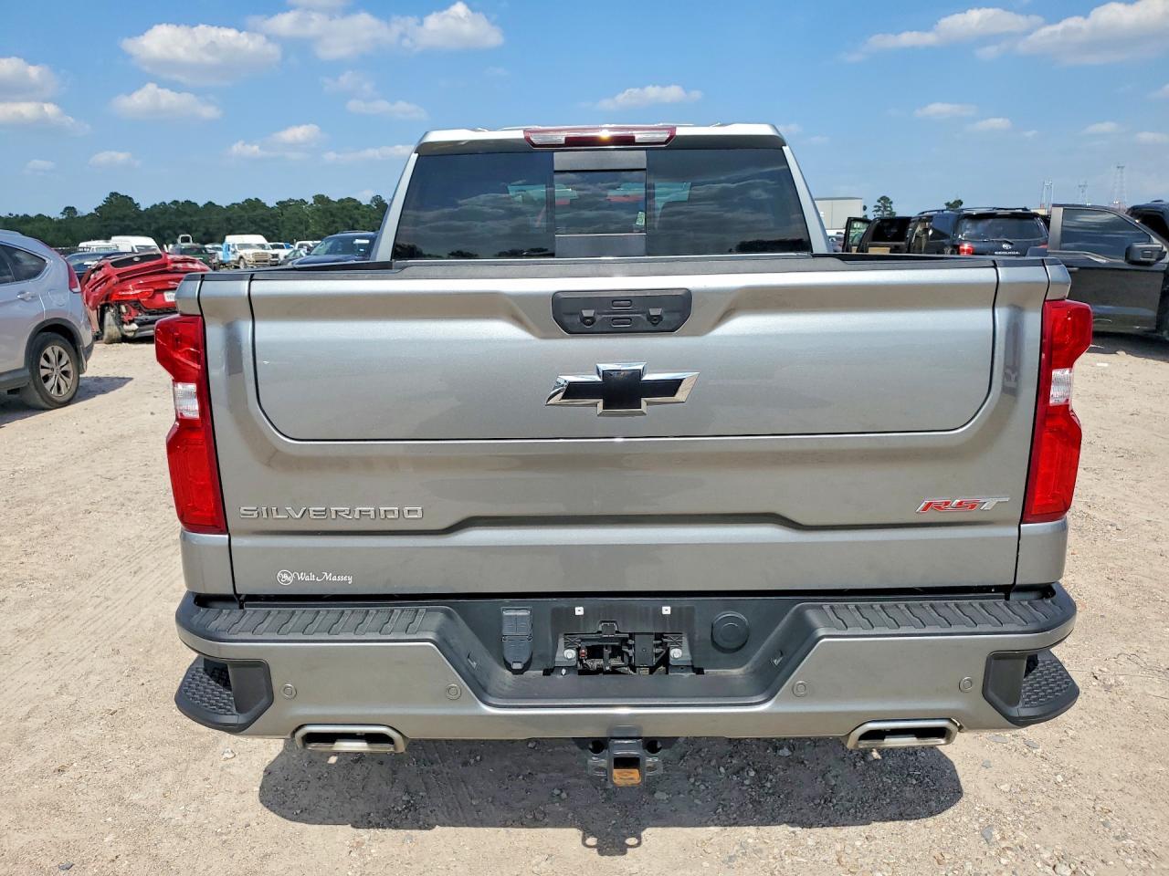 2025 Chevrolet Silverado K1500 Rst - Image 6